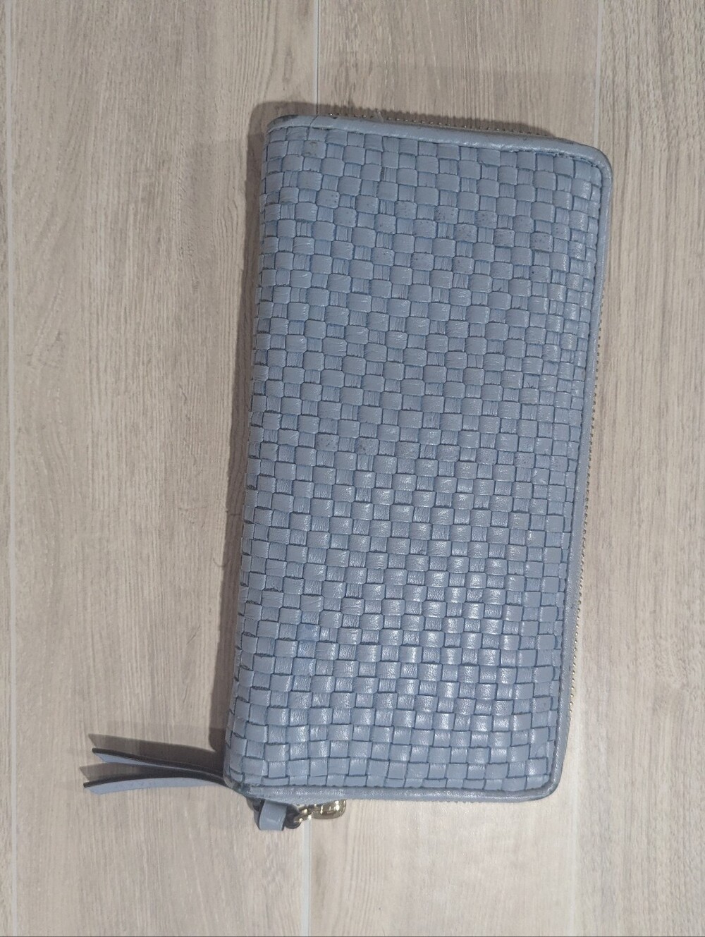 Cole Haan Bethany Wallet Periwinkle Light Blue Woven Leather Imported *GUC - Picture 2 of 8